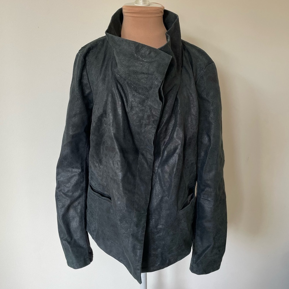 Gimo's GMS-75 Distressed Black High Cowl Neck Hidden Placket Leather Jacket 3XL